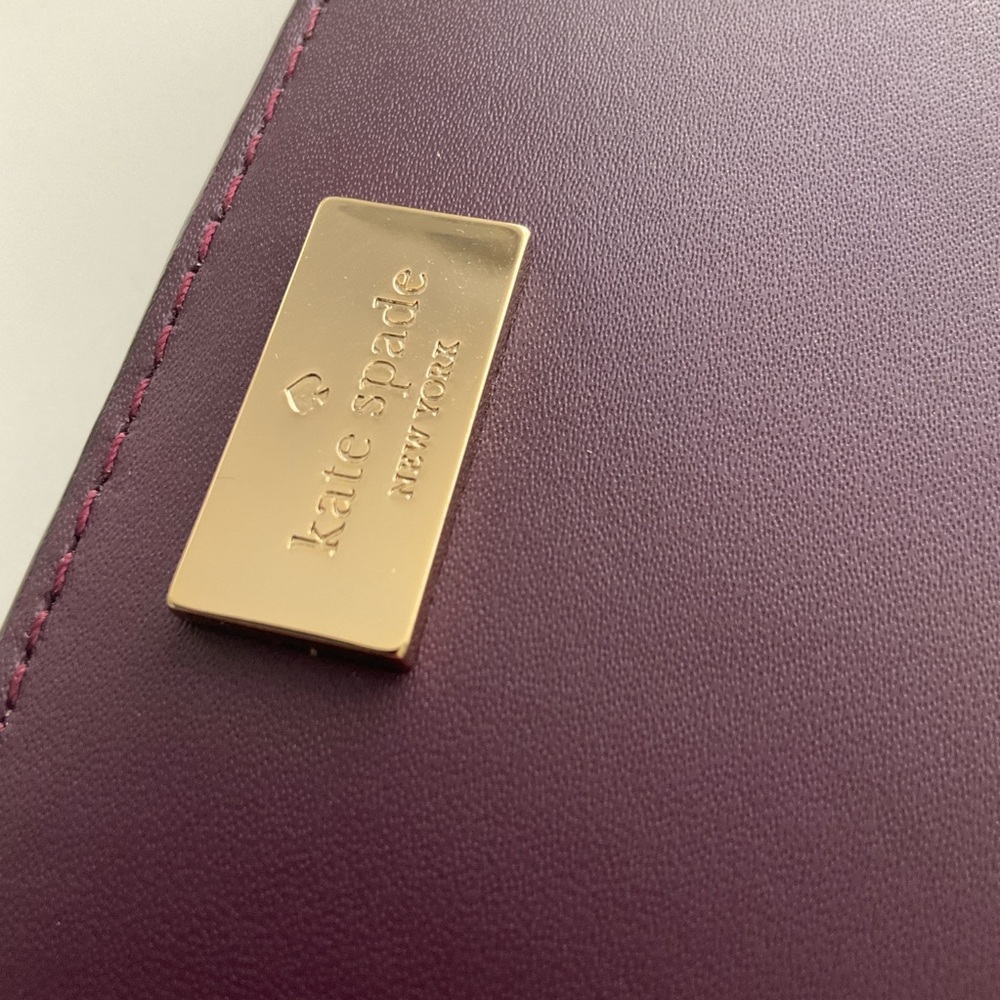 Kate Spade New York Braylon Leather Plum Wallet with Gold Plate NWT - Picture 5 of 10